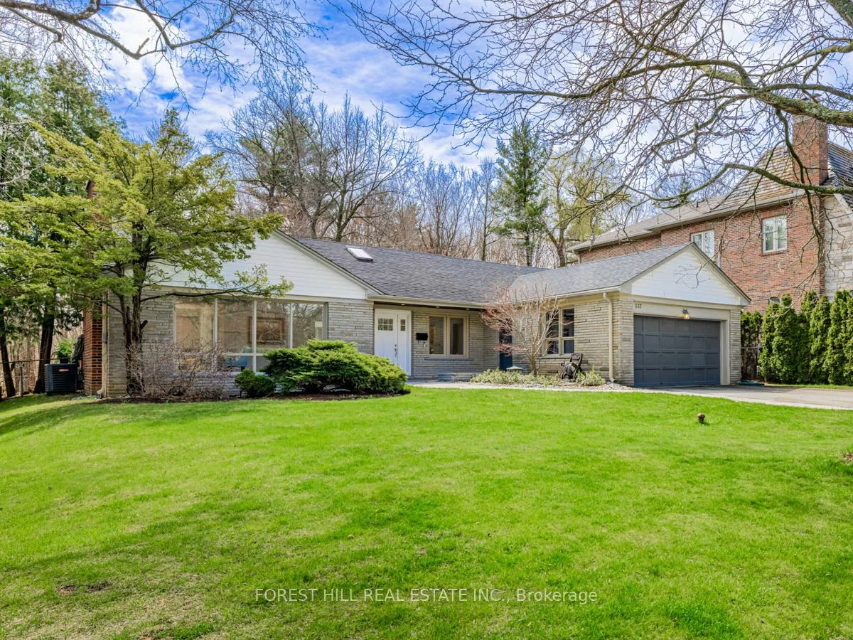 137, Citation, Bayview Village, Toronto