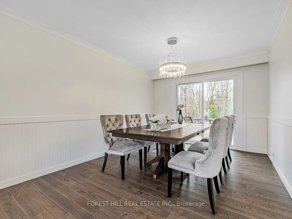 137, Citation, Bayview Village, Toronto