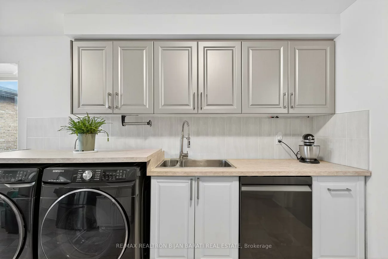 603, Cummer, Bayview Woods-Steeles, Toronto