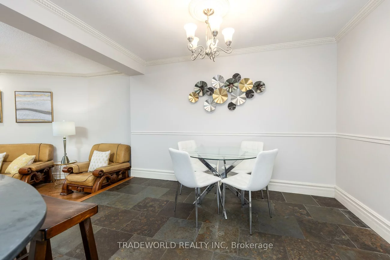 36, Banff, Mount Pleasant East, Toronto