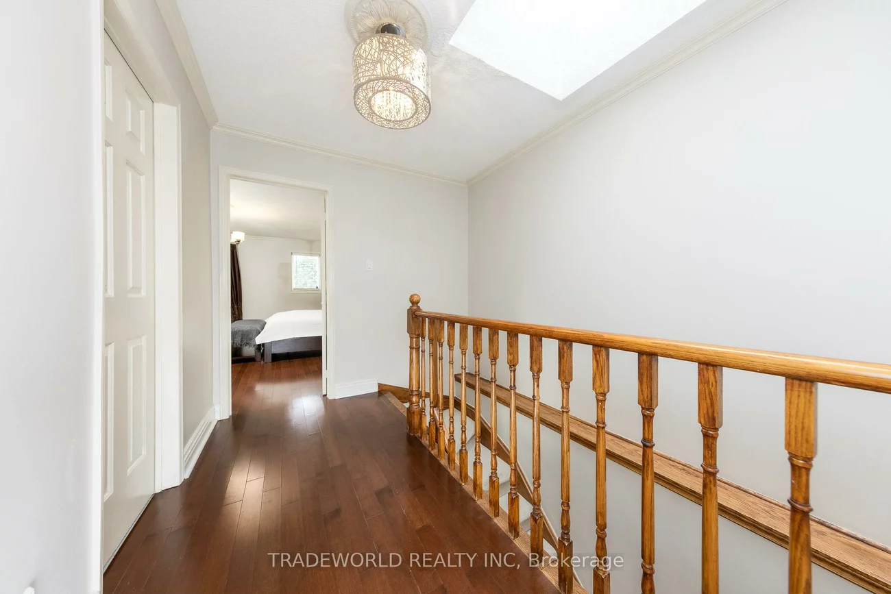 36, Banff, Mount Pleasant East, Toronto