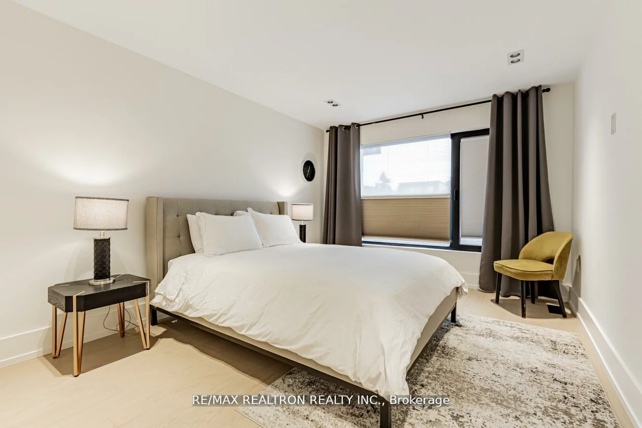 673, Crawford, Palmerston-Little Italy, Toronto