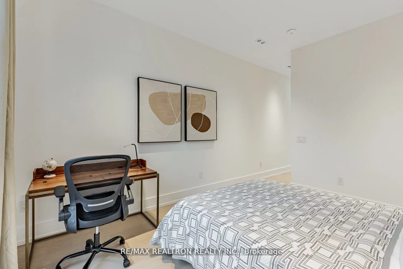 673, Crawford, Palmerston-Little Italy, Toronto