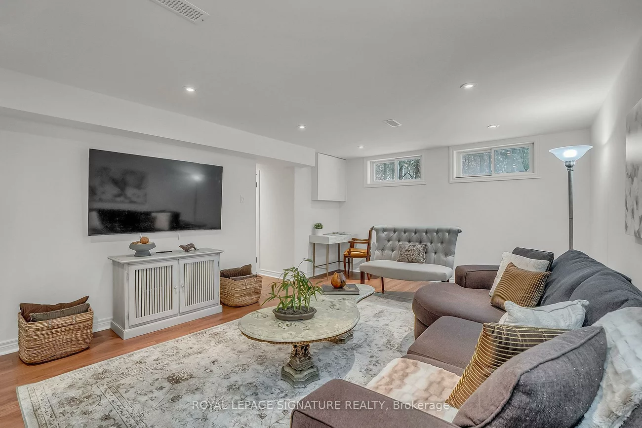 25, Fenelon, Parkwoods-Donalda, Toronto