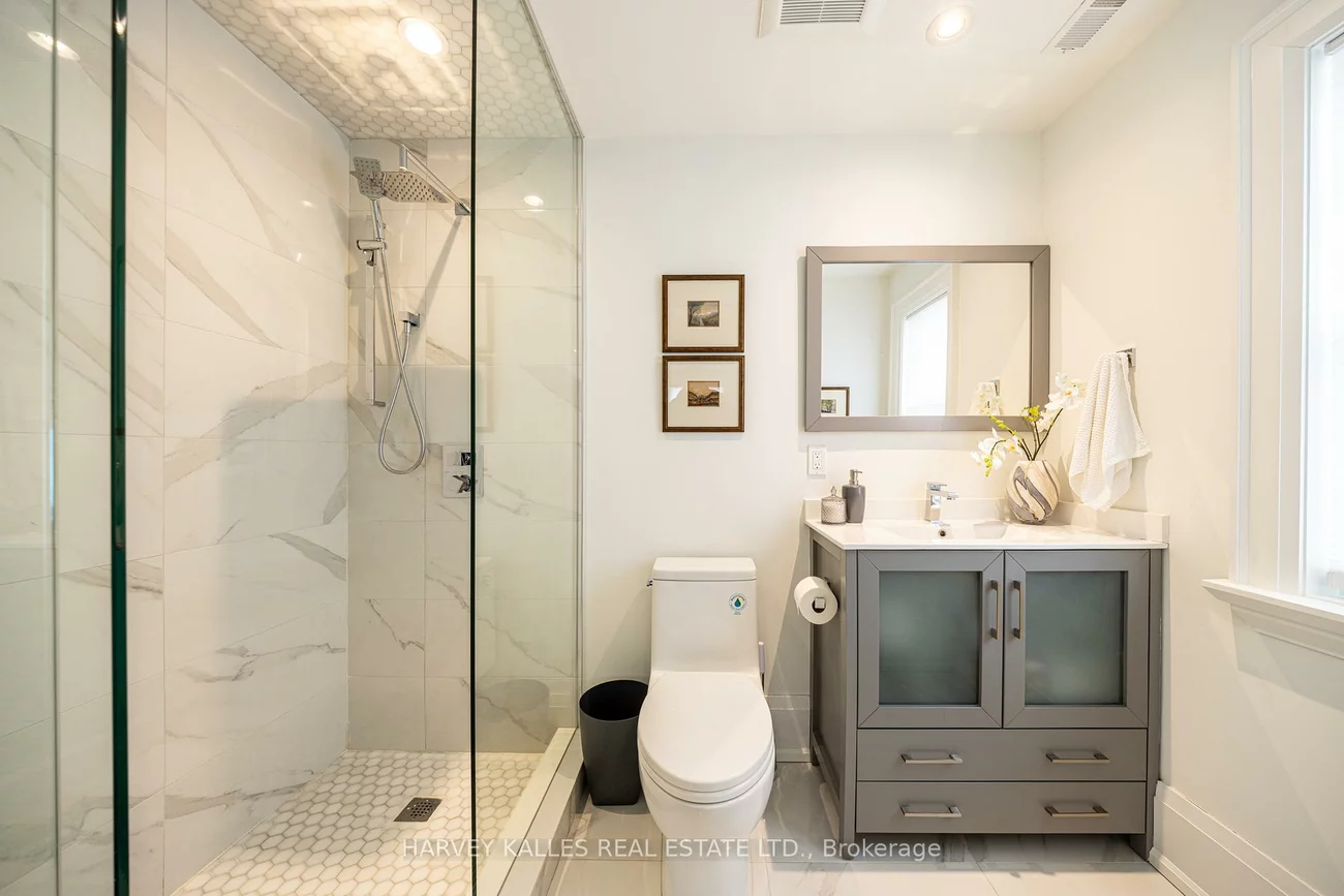 264, Cortleigh, Lawrence Park South, Toronto