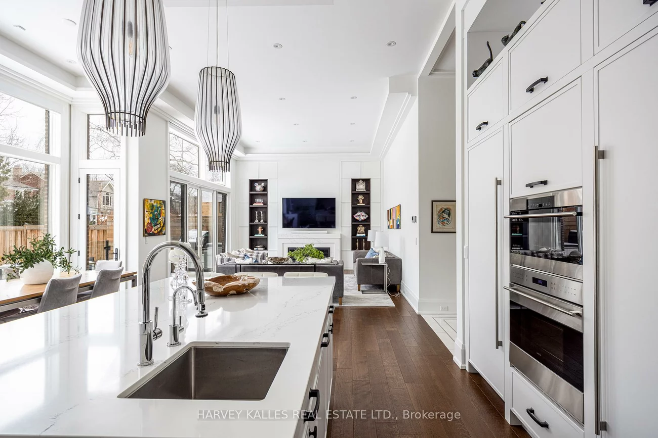 264, Cortleigh, Lawrence Park South, Toronto