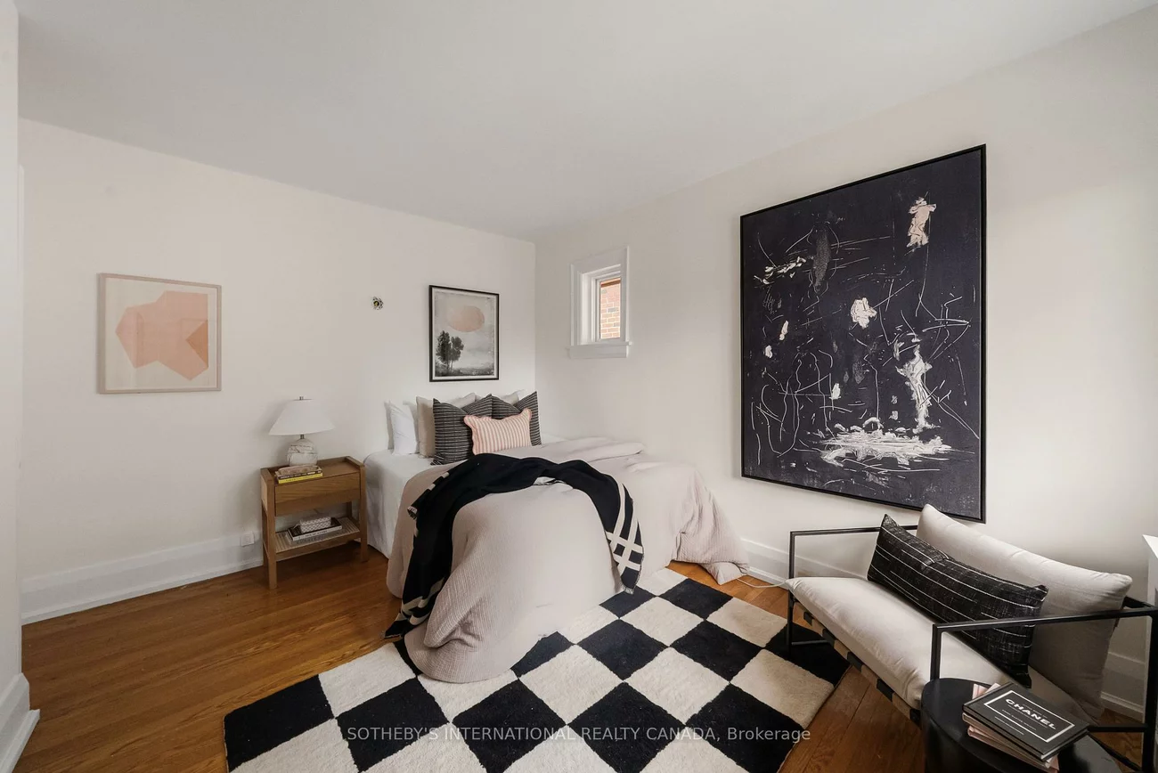 95, Highbourne, Yonge-Eglinton, Toronto