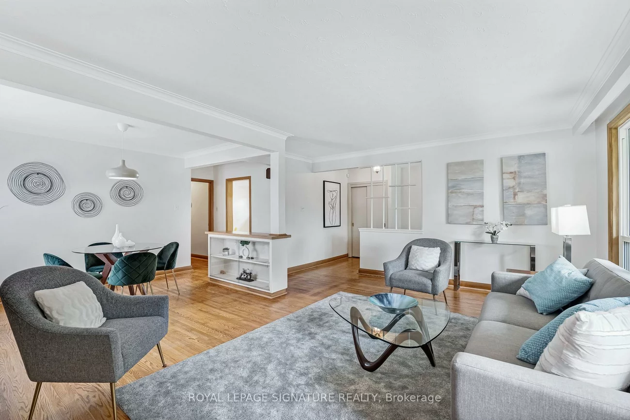 186, Burbank, Bayview Village, Toronto