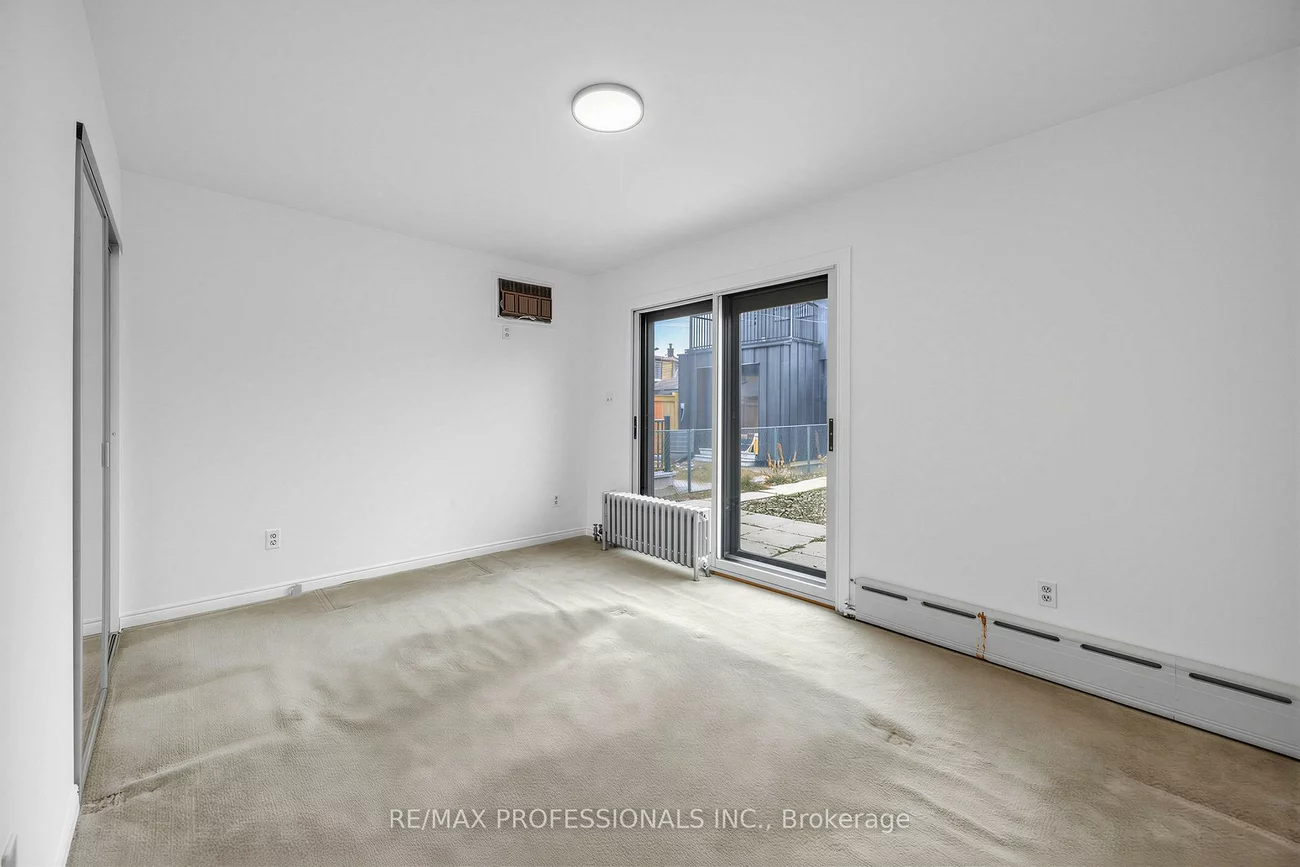 164, Markham, Trinity-Bellwoods, Toronto