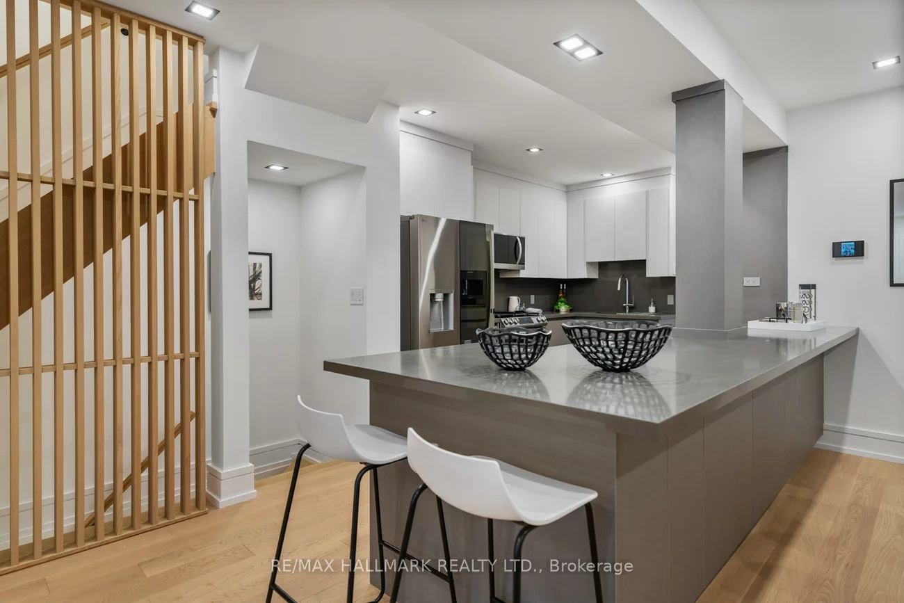 86, Albertus, Lawrence Park South, Toronto