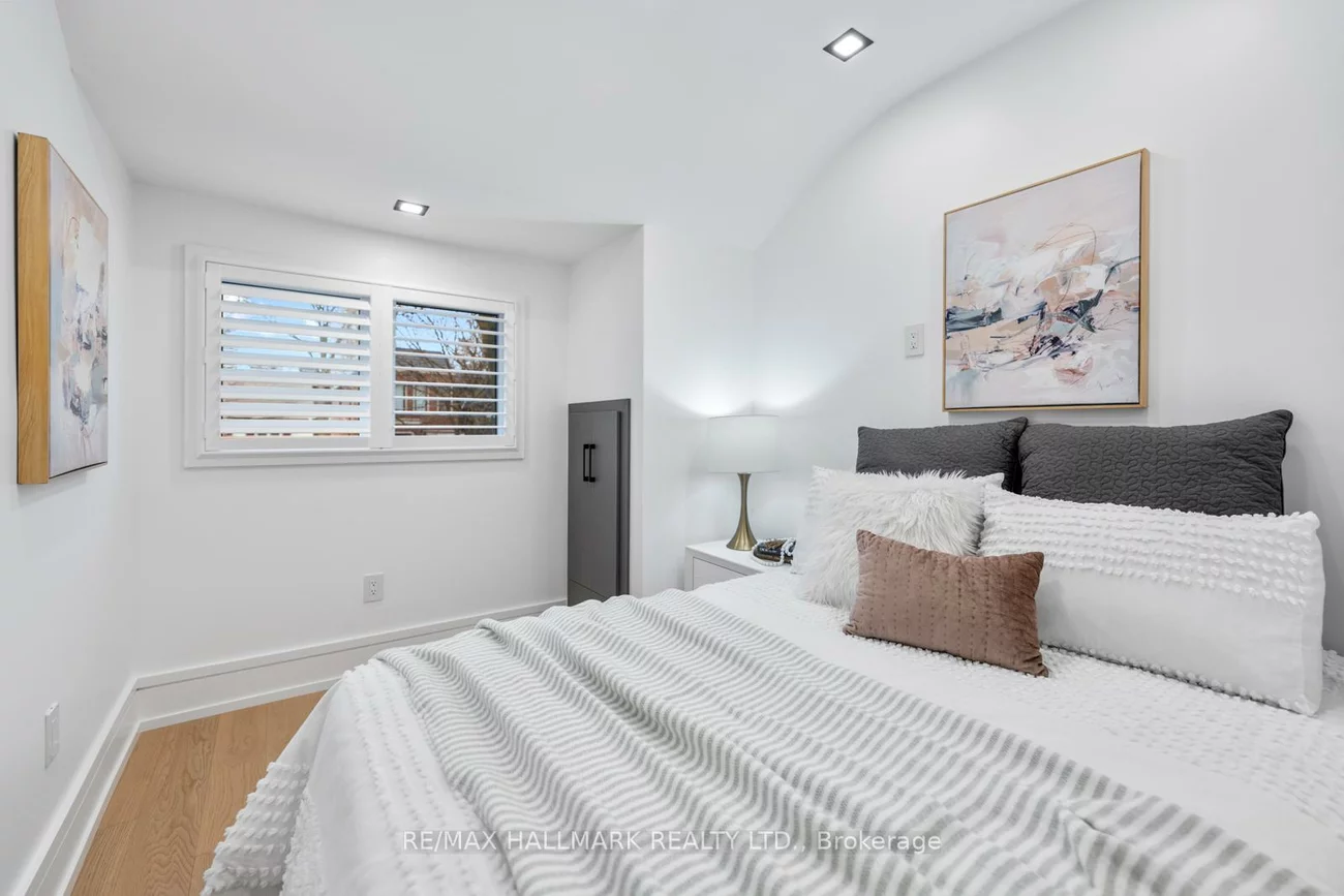 86, Albertus, Lawrence Park South, Toronto