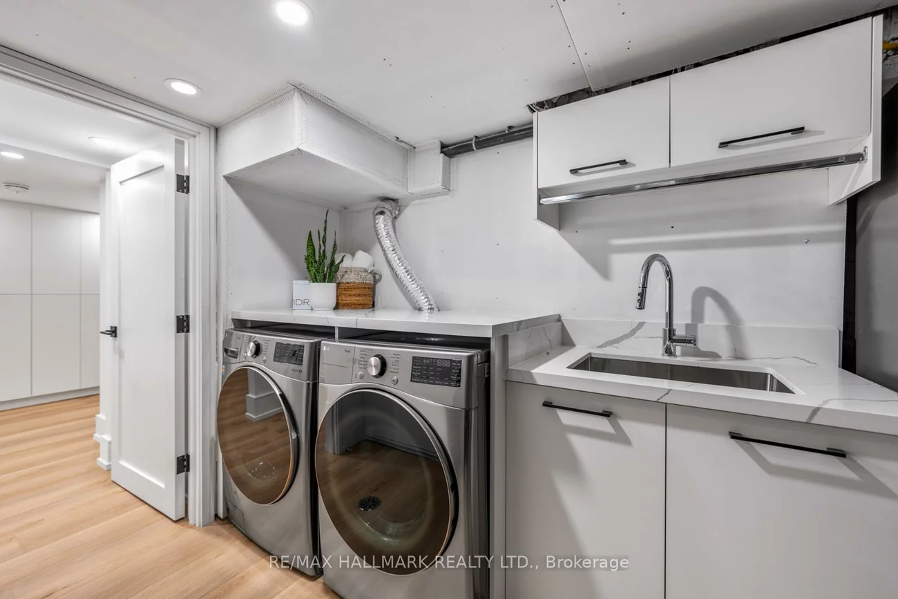 86, Albertus, Lawrence Park South, Toronto