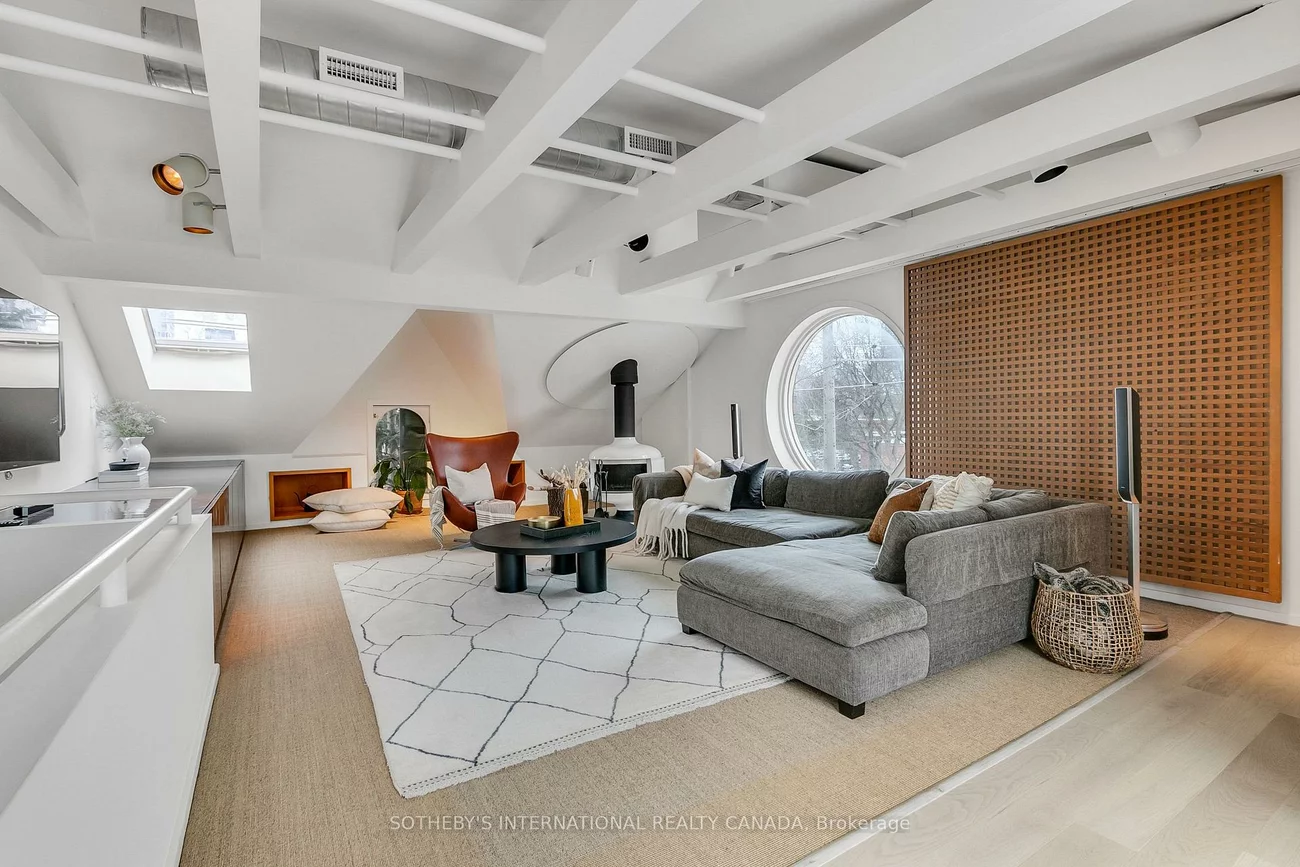 458-460, Gerrard, Cabbagetown-South St. James Town, Toronto