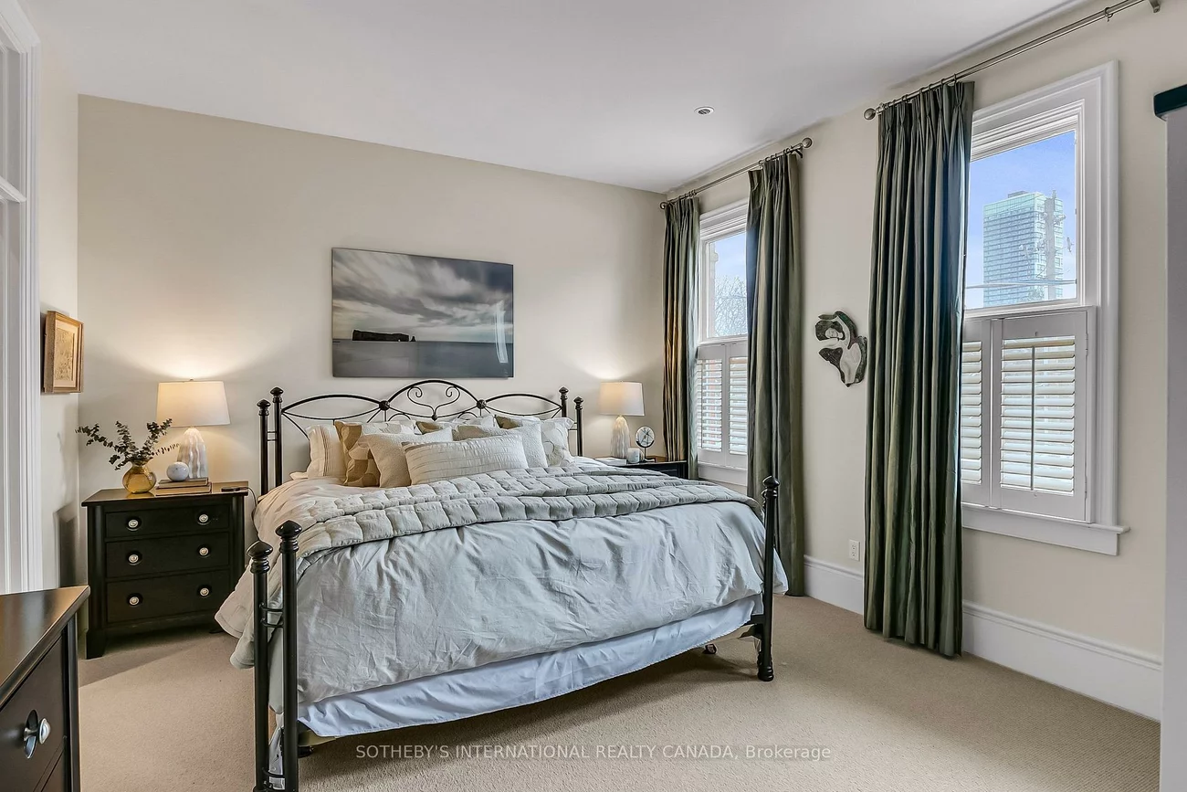 458-460, Gerrard, Cabbagetown-South St. James Town, Toronto