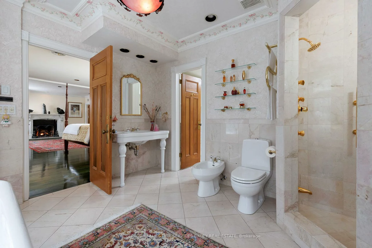 5, Castle Frank, Rosedale-Moore Park, Toronto