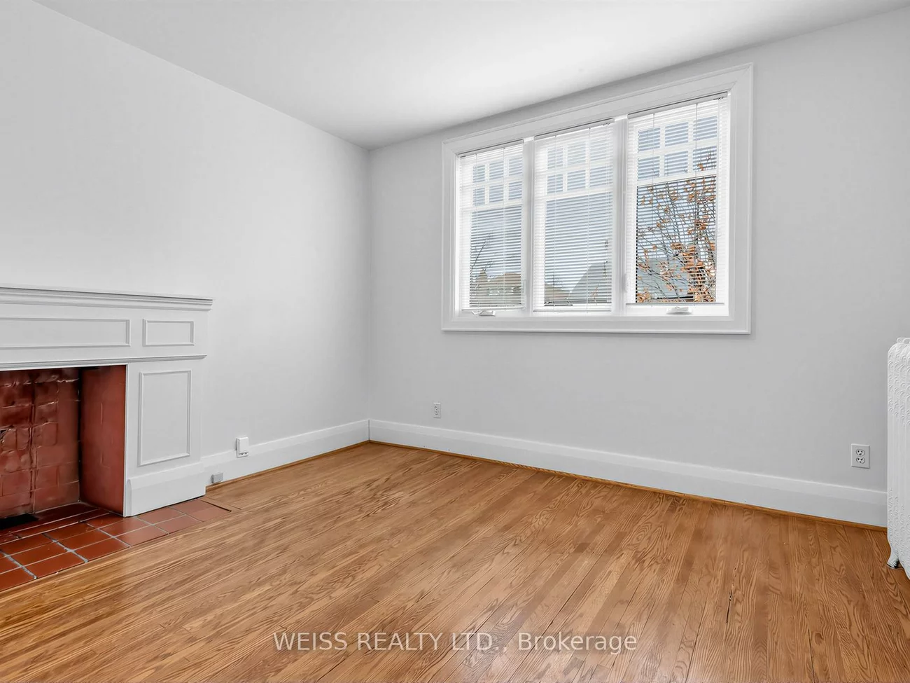 42, Crang, Oakwood Village, Toronto