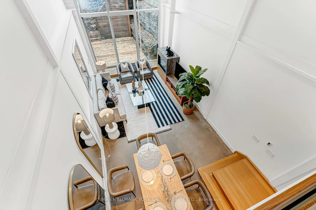 840, Richmond, Trinity-Bellwoods, Toronto