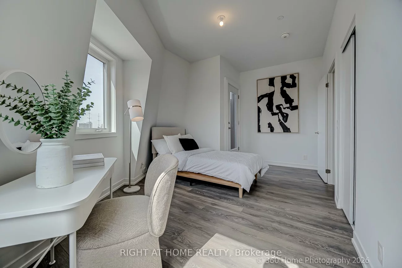 1, Case Ootes, Victoria Village, Toronto