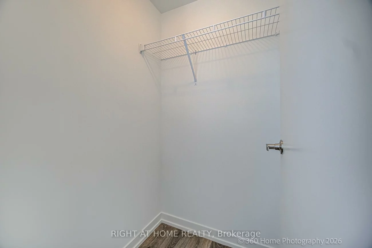 1, Case Ootes, Victoria Village, Toronto