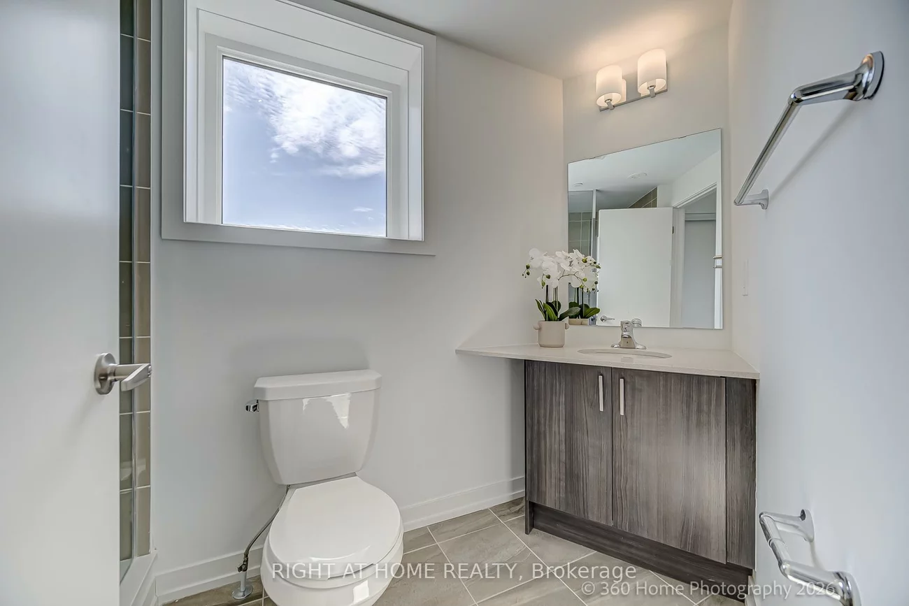 1, Case Ootes, Victoria Village, Toronto