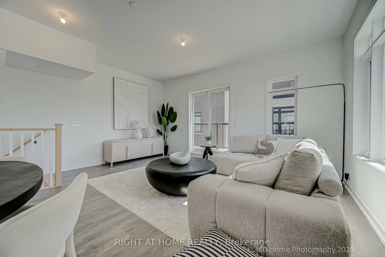 1, Case Ootes, Victoria Village, Toronto