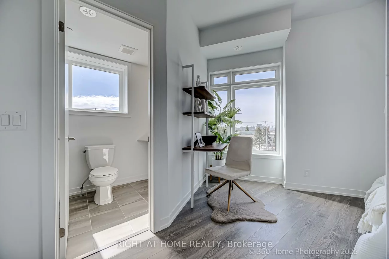 1, Case Ootes, Victoria Village, Toronto