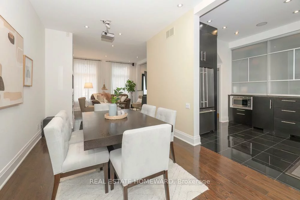 136, Spruce, Cabbagetown-South St. James Town, Toronto