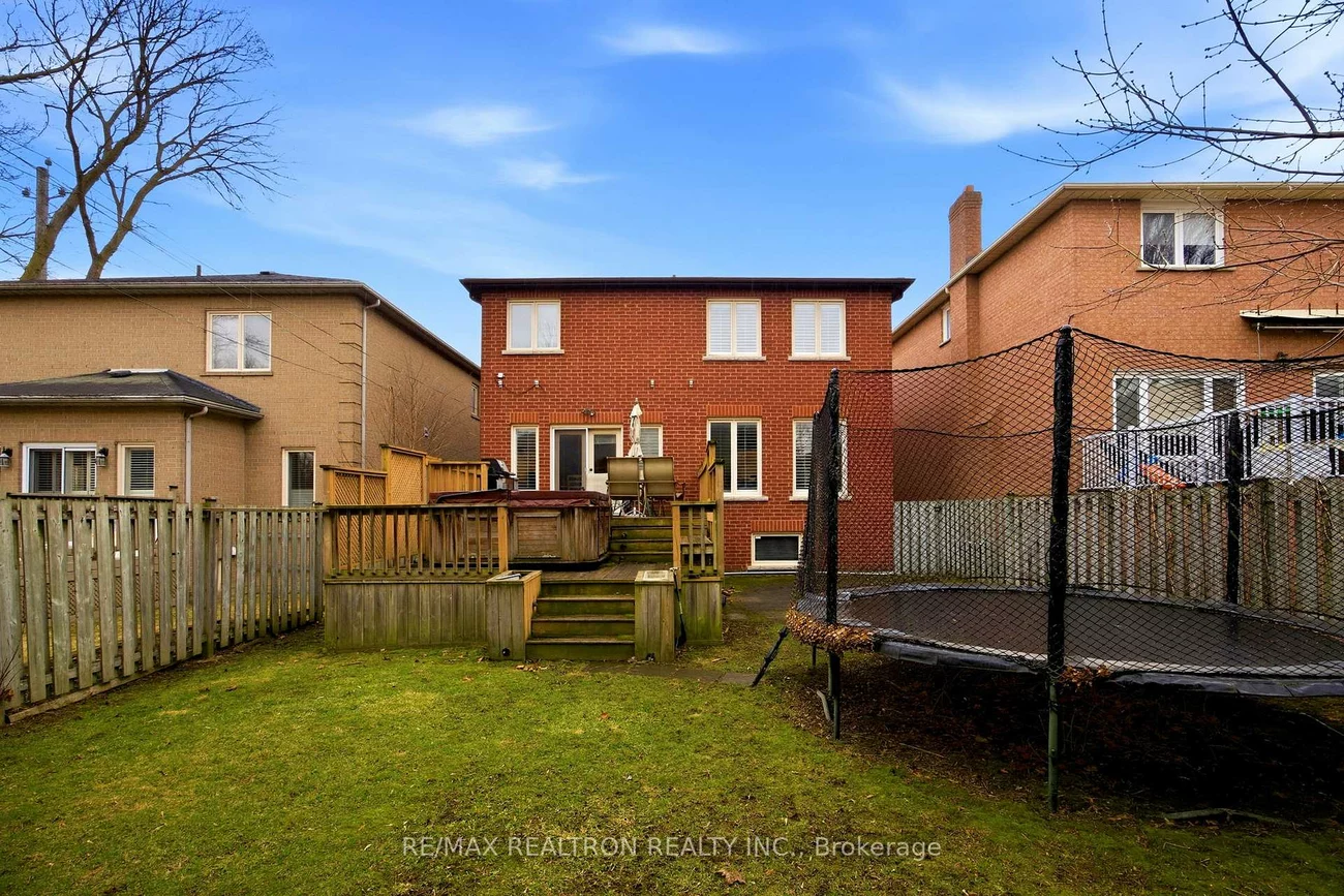 110, Glen Park, Englemount-Lawrence, Toronto