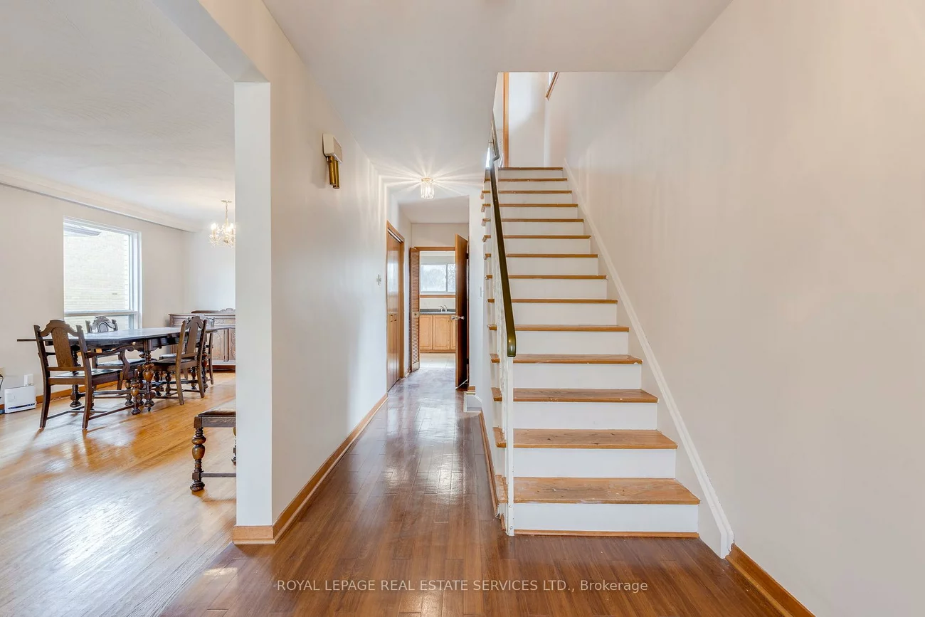 29, Doverwood, Newtonbrook East, Toronto