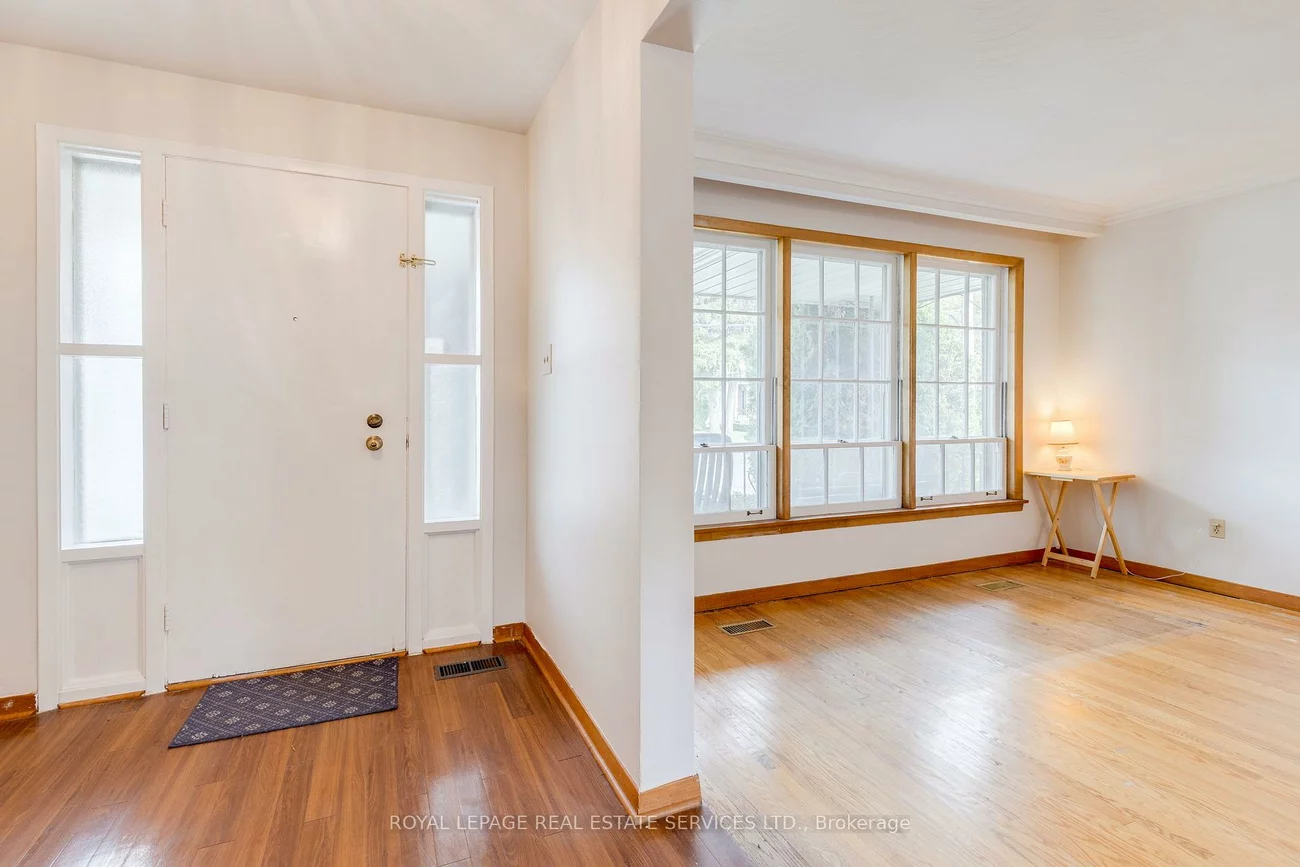 29, Doverwood, Newtonbrook East, Toronto