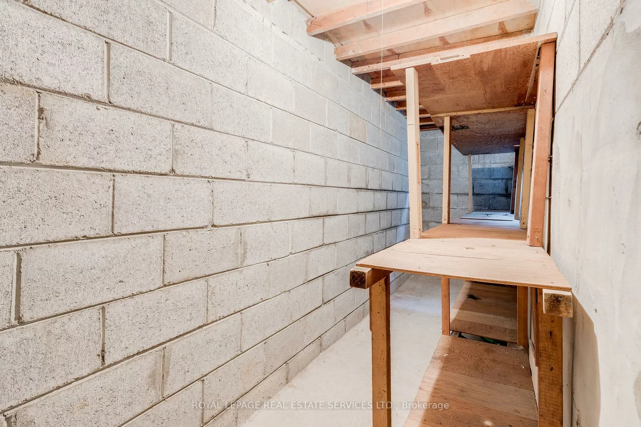 29, Doverwood, Newtonbrook East, Toronto