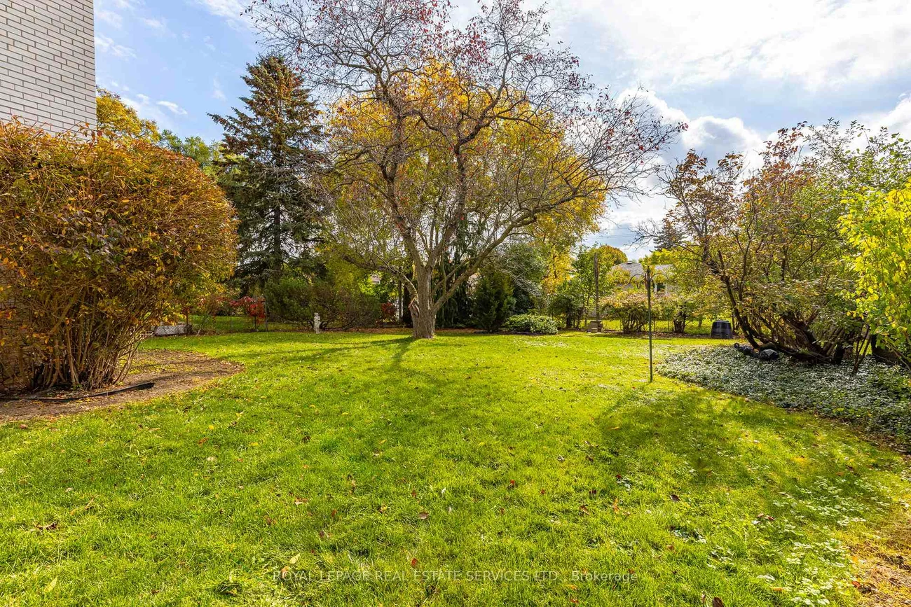 29, Doverwood, Newtonbrook East, Toronto