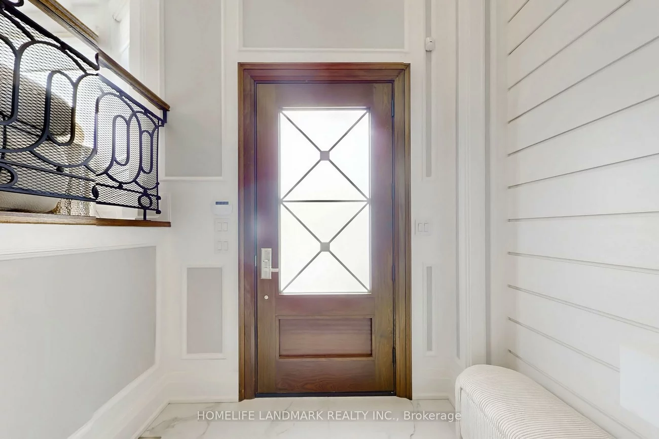 122, Parkview, Willowdale East, Toronto