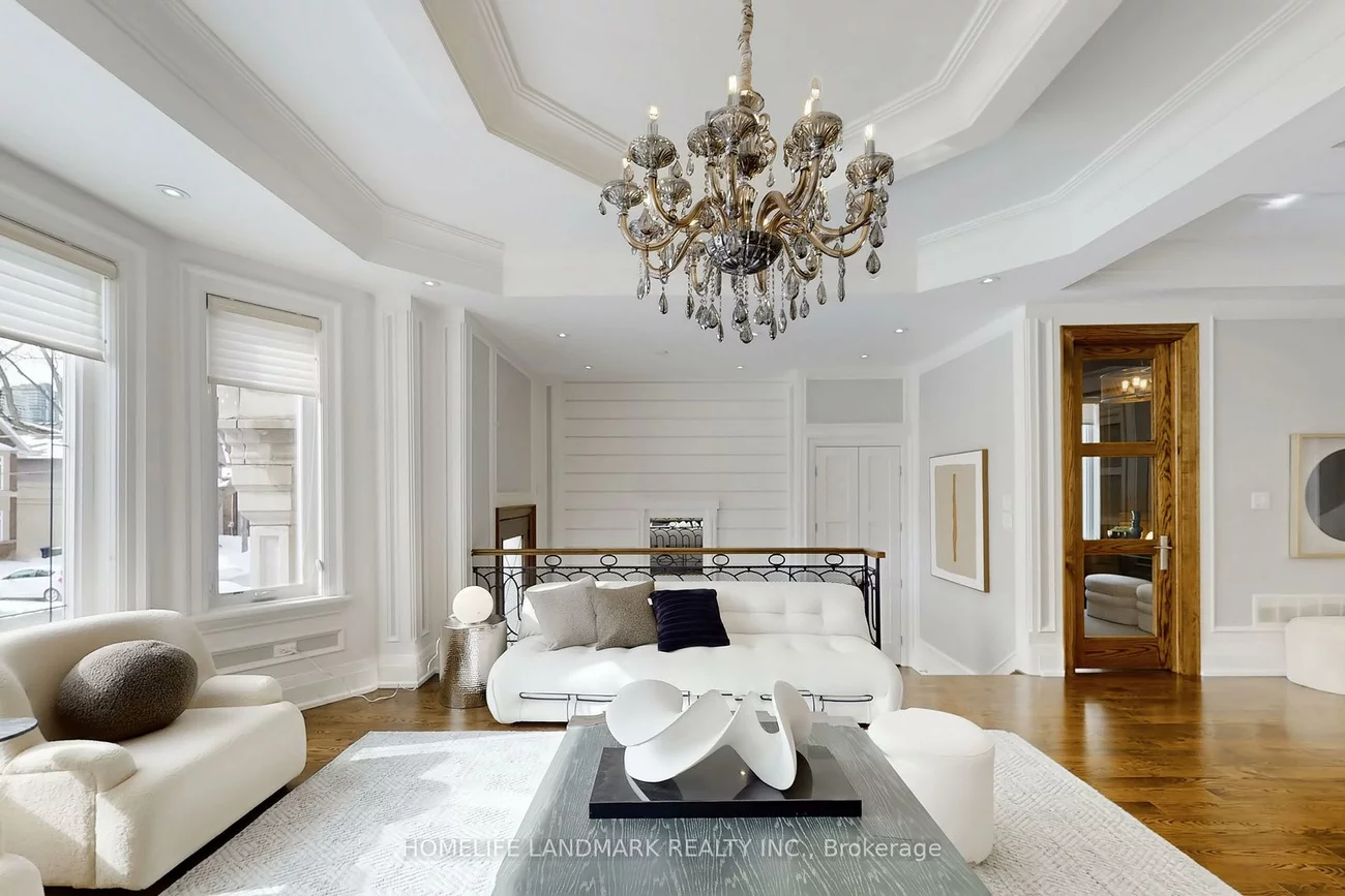 122, Parkview, Willowdale East, Toronto