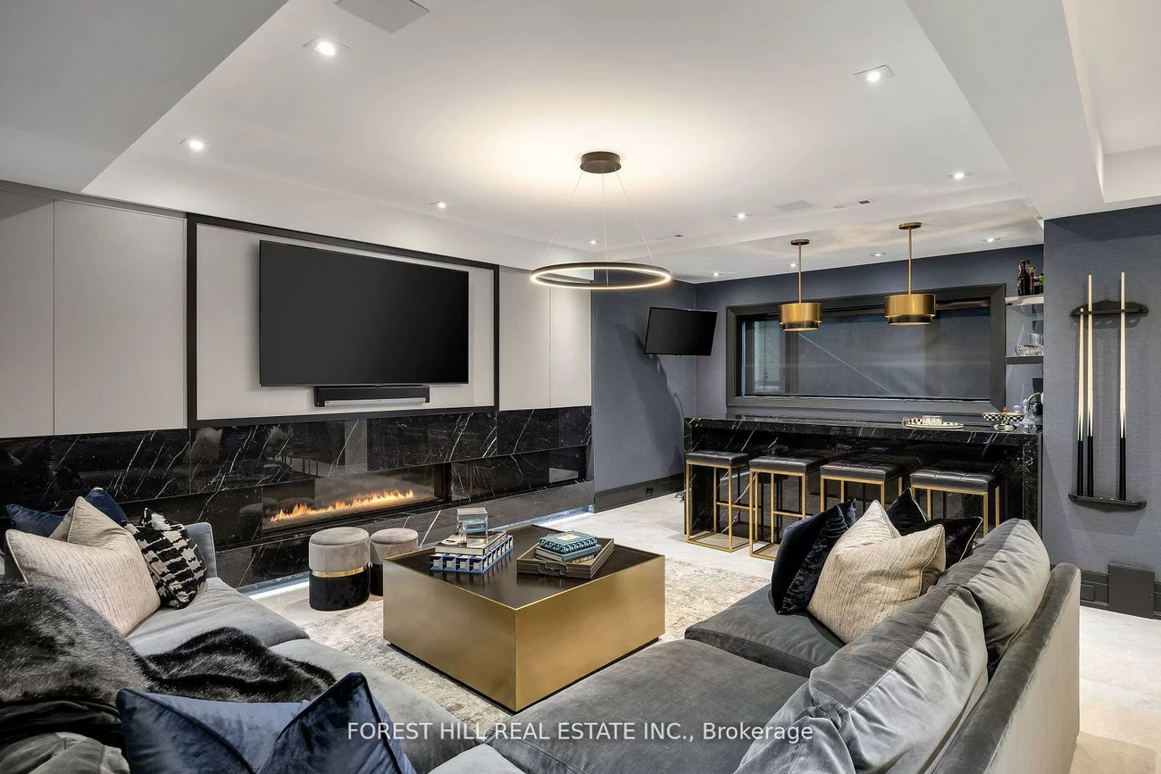 239, Cortleigh, Lawrence Park South, Toronto