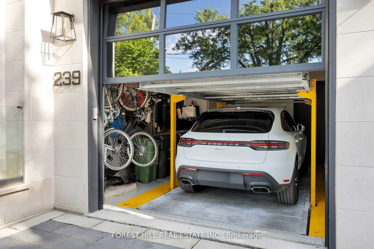 239, Cortleigh, Lawrence Park South, Toronto