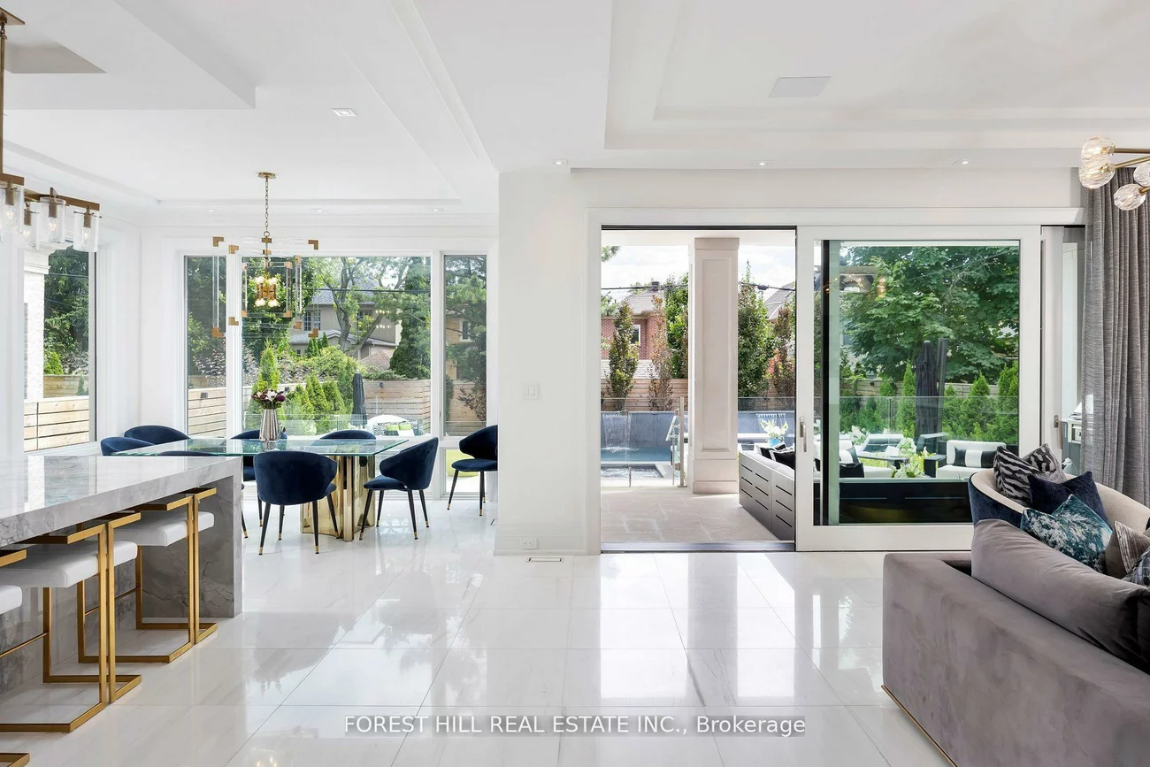 239, Cortleigh, Lawrence Park South, Toronto