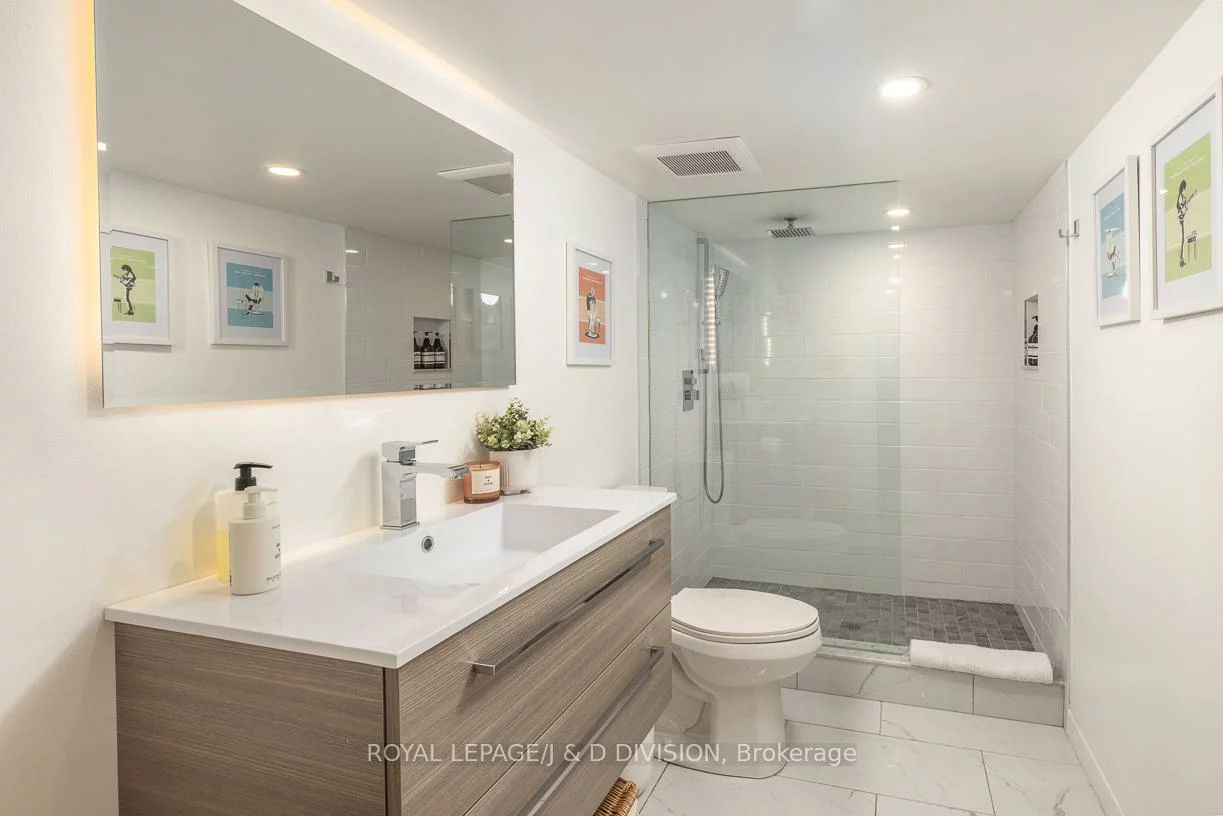 419, Davisville, Mount Pleasant East, Toronto