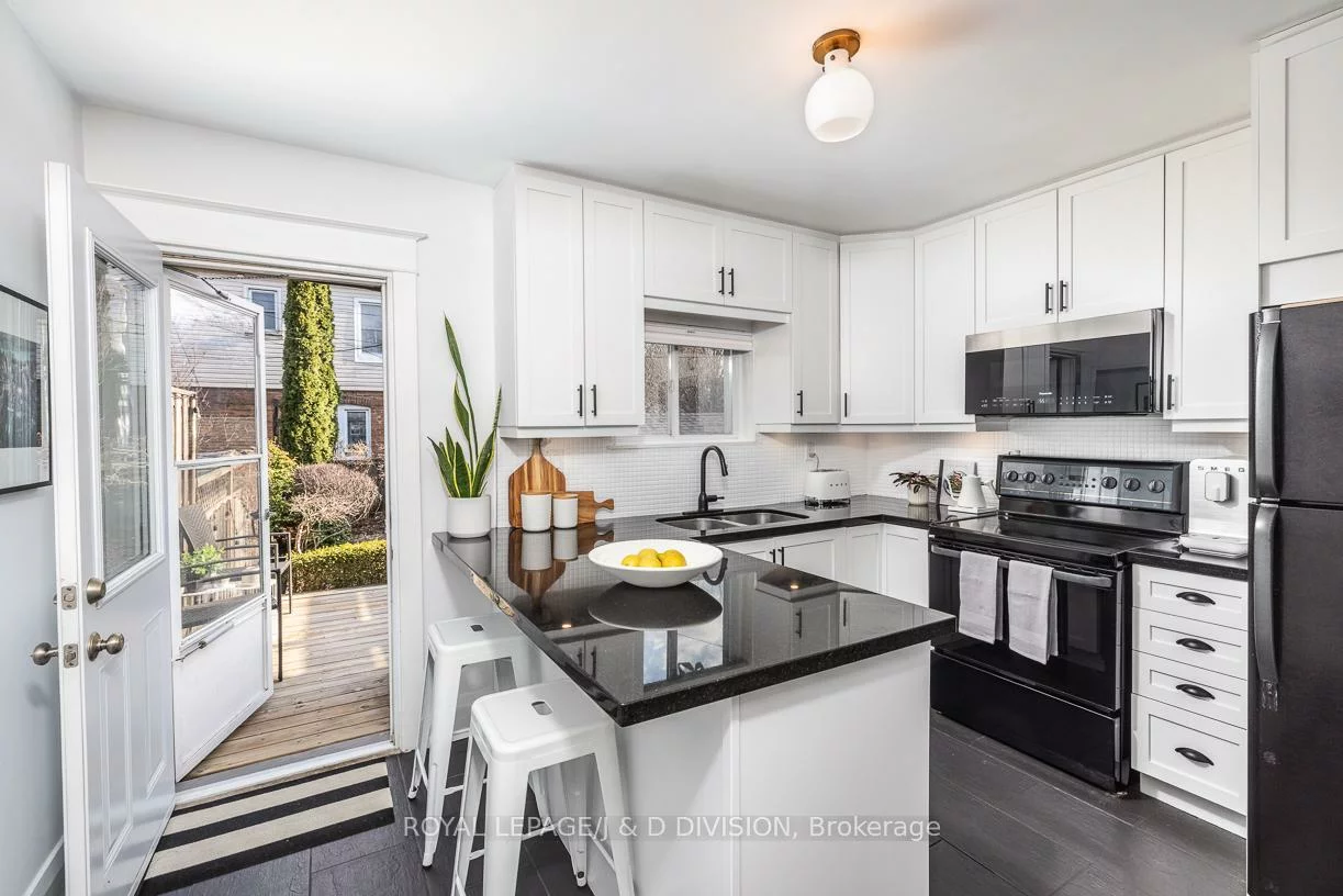 419, Davisville, Mount Pleasant East, Toronto