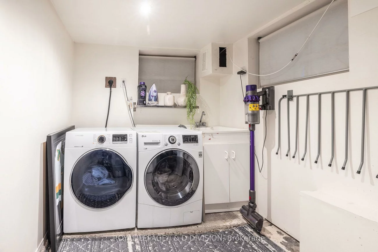 419, Davisville, Mount Pleasant East, Toronto