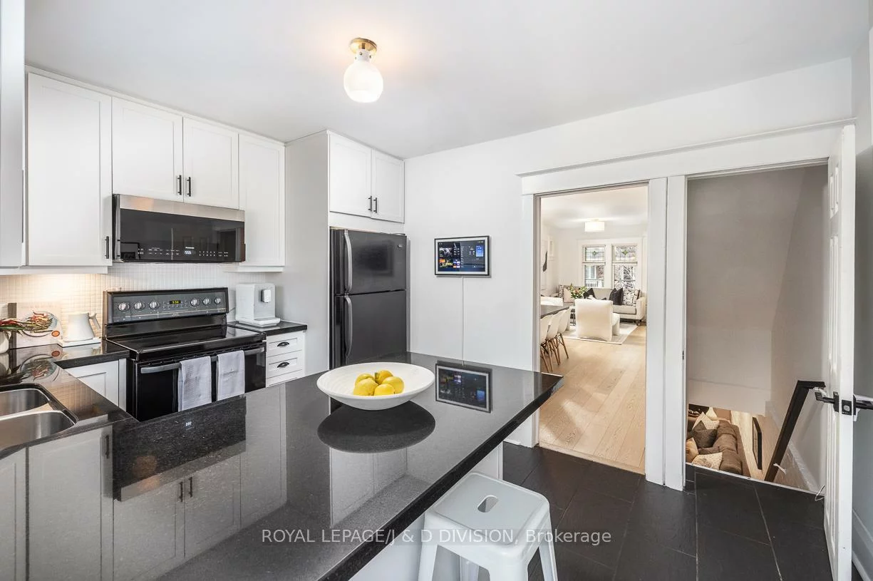 419, Davisville, Mount Pleasant East, Toronto