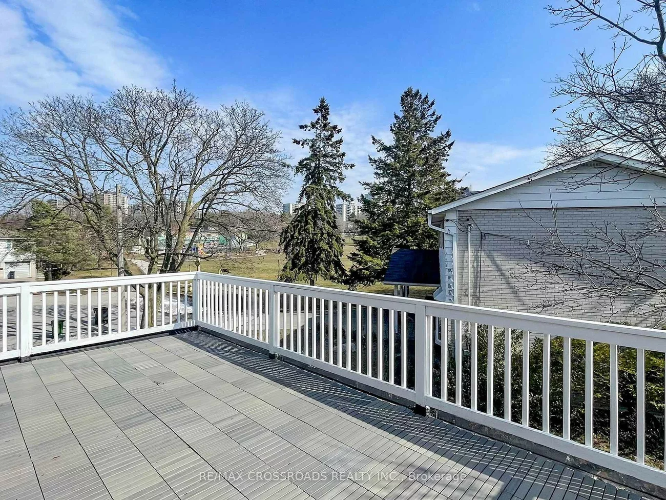 17, Ferbane, Don Valley Village, Toronto