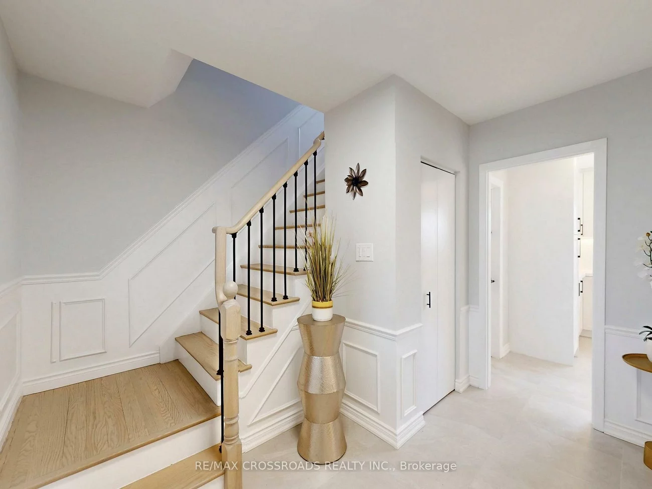17, Ferbane, Don Valley Village, Toronto