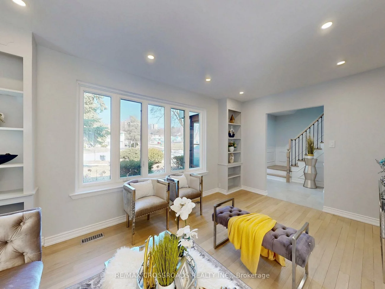 17, Ferbane, Don Valley Village, Toronto