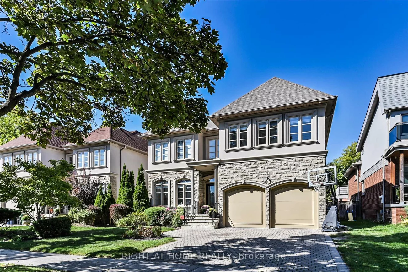 154, Charlton, Newtonbrook West, Toronto