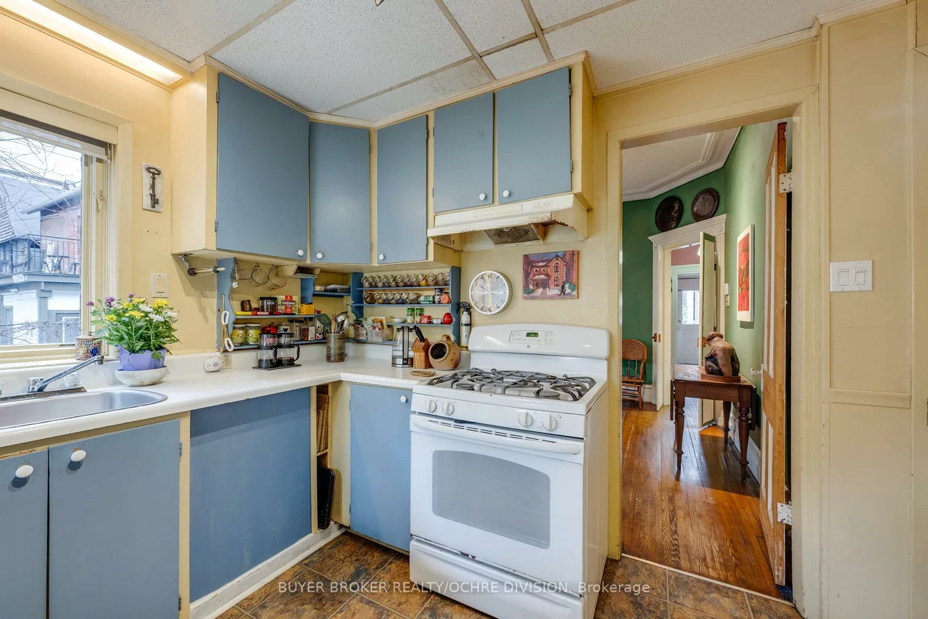 123, Collier, Rosedale-Moore Park, Toronto