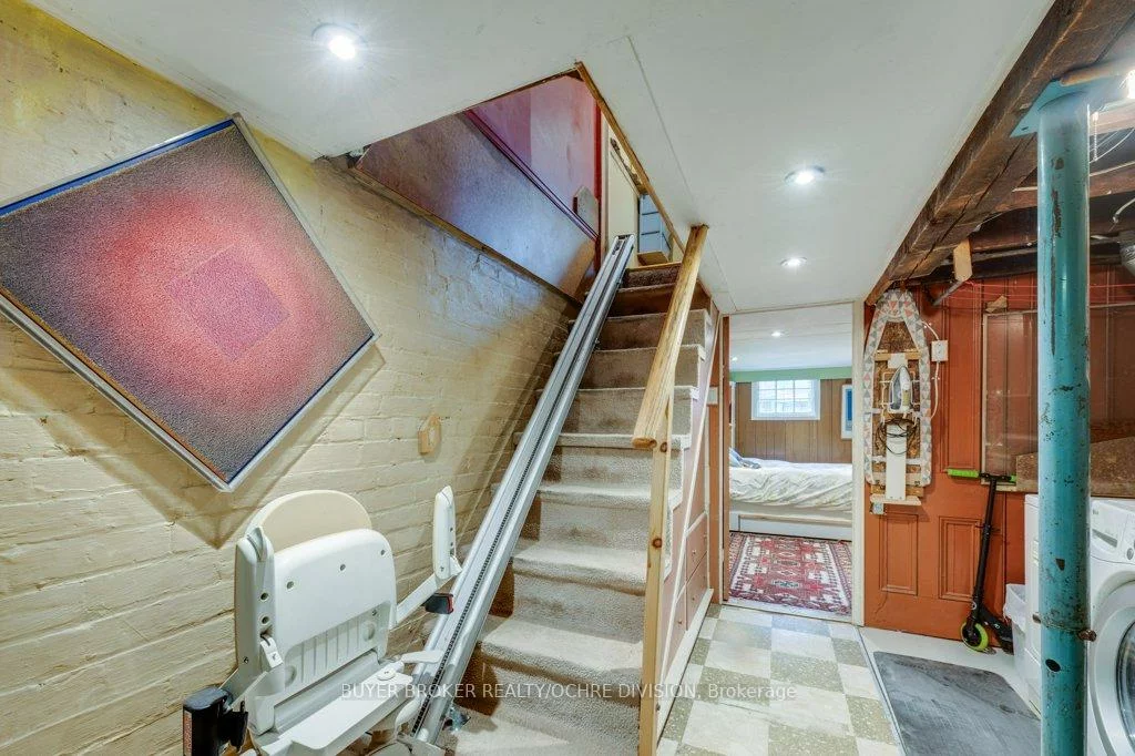 123, Collier, Rosedale-Moore Park, Toronto