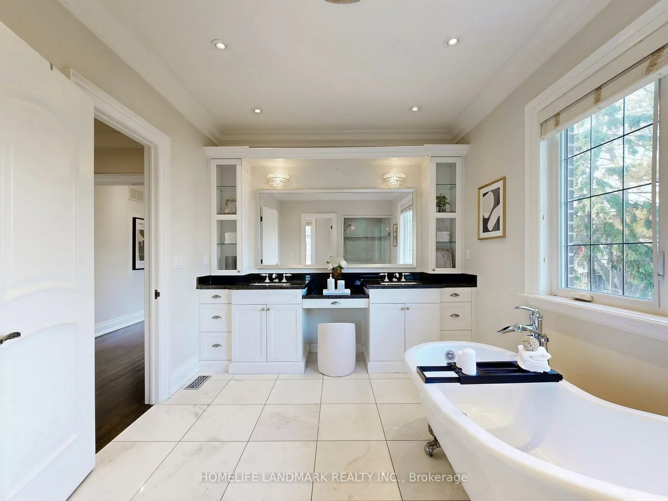 342, Hillcrest, Willowdale East, Toronto