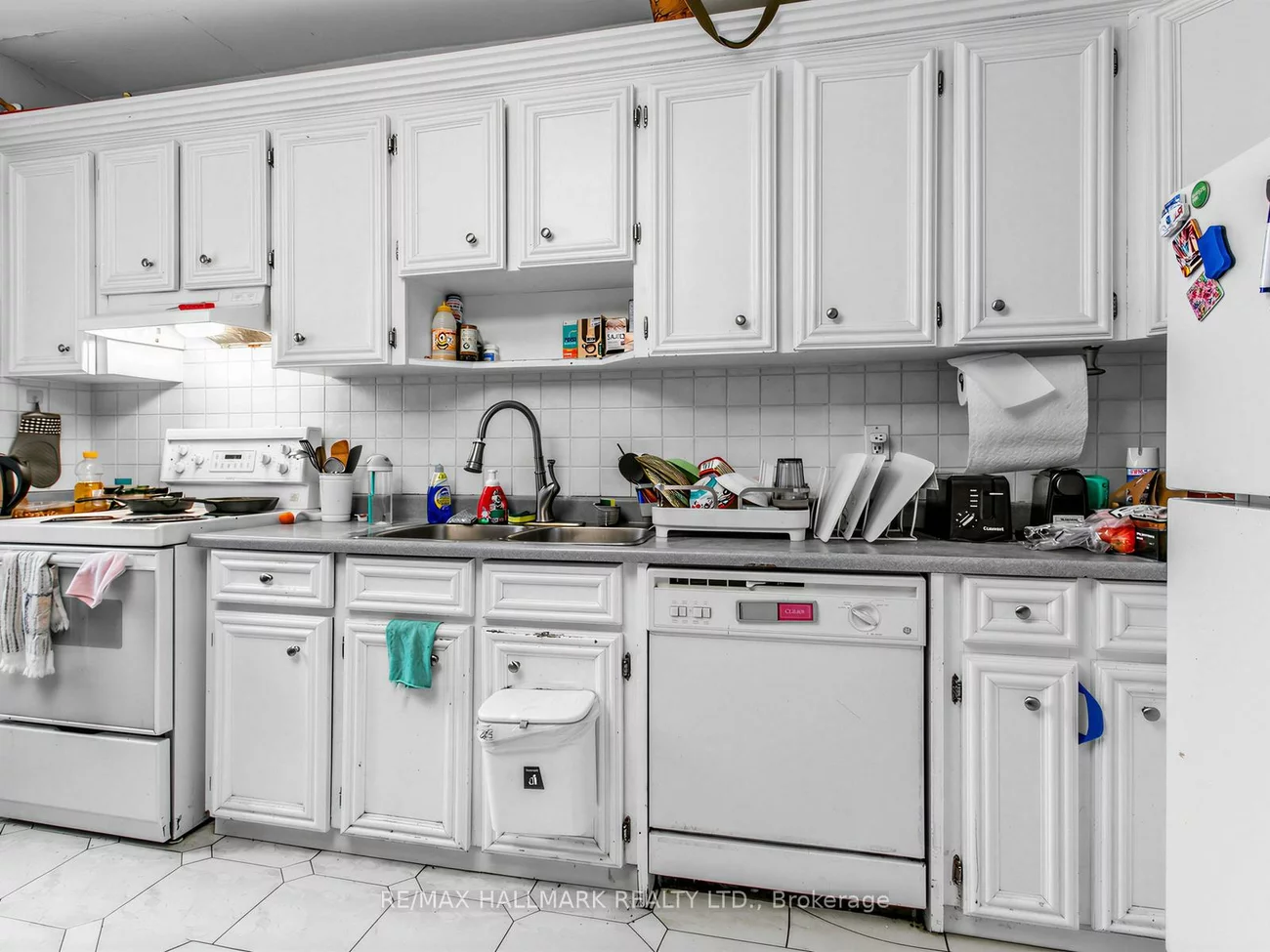 276, Grace, Palmerston-Little Italy, Toronto