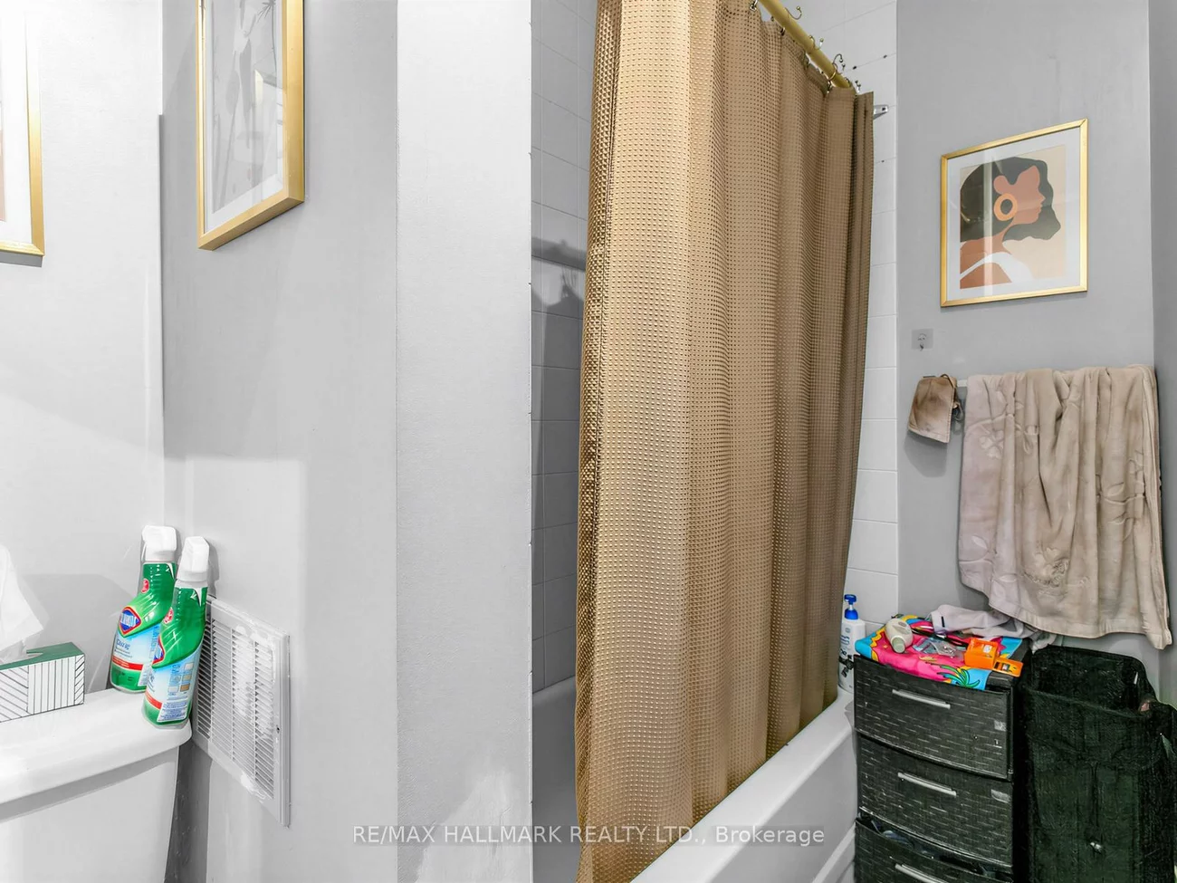 276, Grace, Palmerston-Little Italy, Toronto